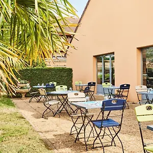 ** Hotel Kyriad Direct Lyon Sud - France