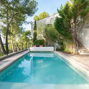 ***** Guest house Des Roches A France