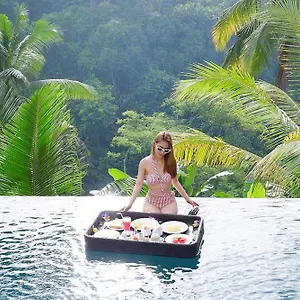Resort Doni House & ***