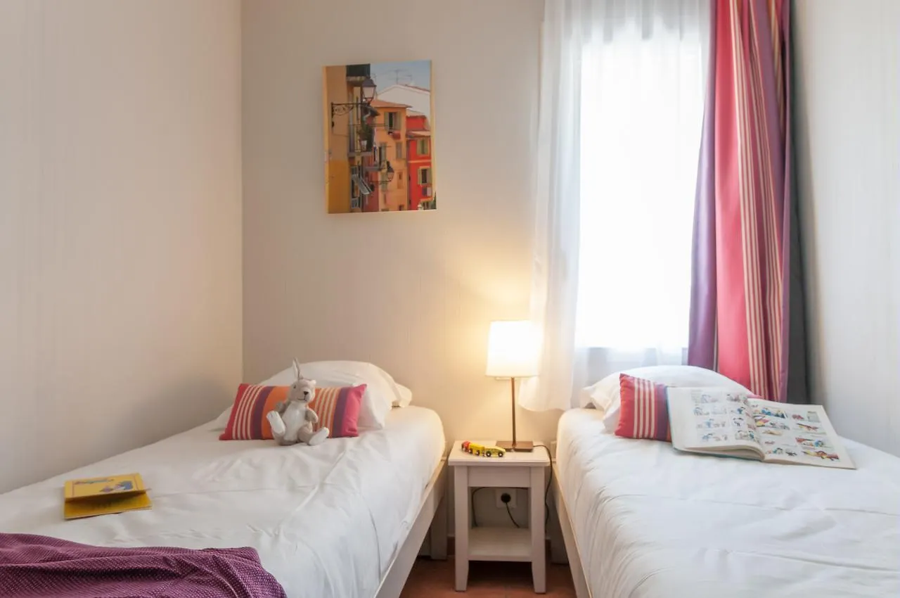 Holiday park Residence Pierre & Vacances Les Rives De Cannes Mandelieu