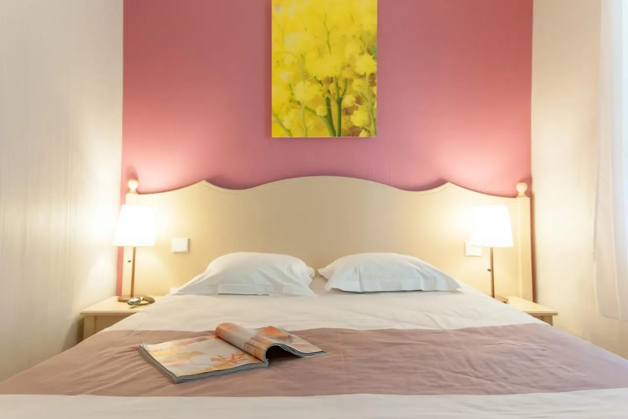 Residence Pierre & Vacances Les Rives De Cannes Mandelieu Holiday park