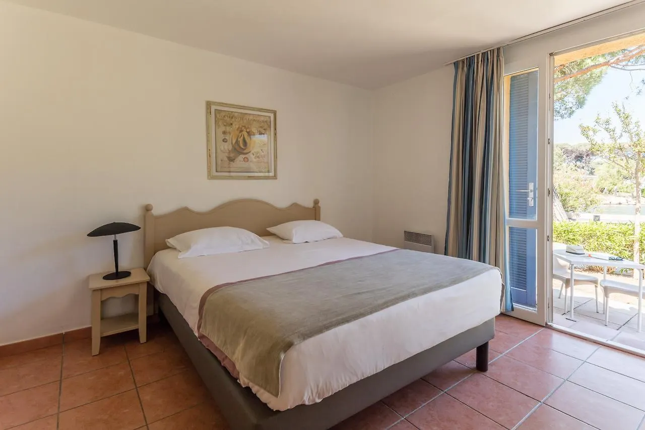 Residence Pierre & Vacances Les Rives De Cannes Mandelieu 3*, Mandelieu-la-Napoule